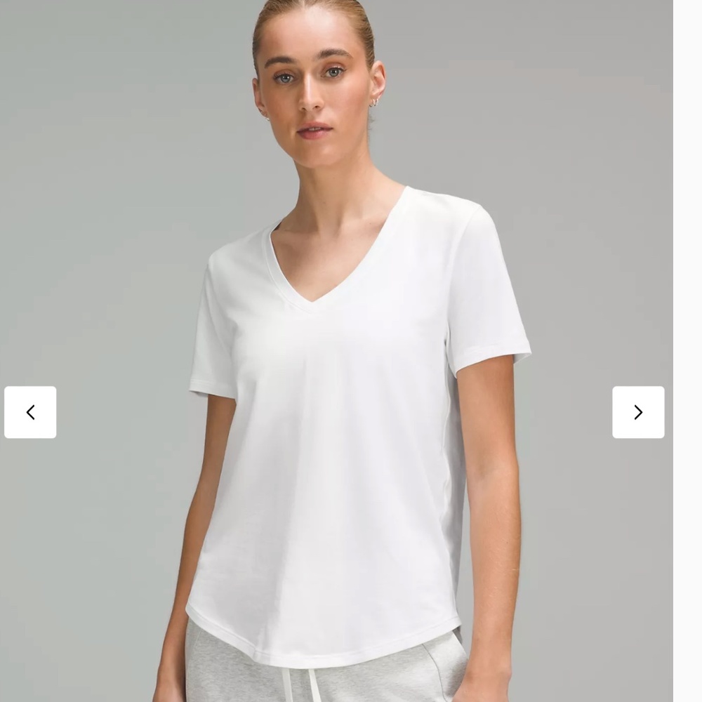 Lululemon v-neck t-shirt